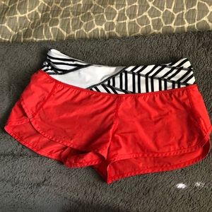 Lululemon Speed It Ip shorts